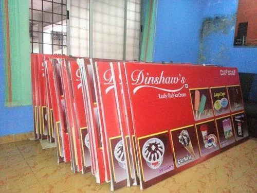 Flex Banner / Fabrication / Framing