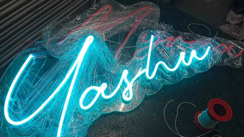 Yashu Neon